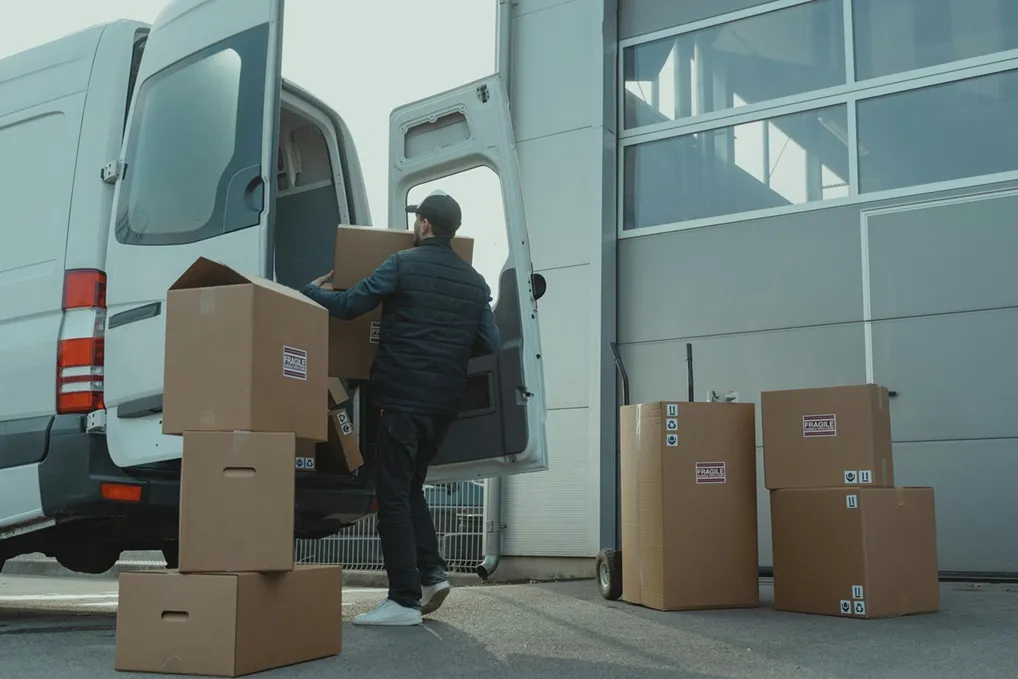 Dedicated transport truck